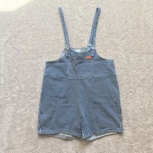 Shortalls (Jarvis overalls from Princess Polly)